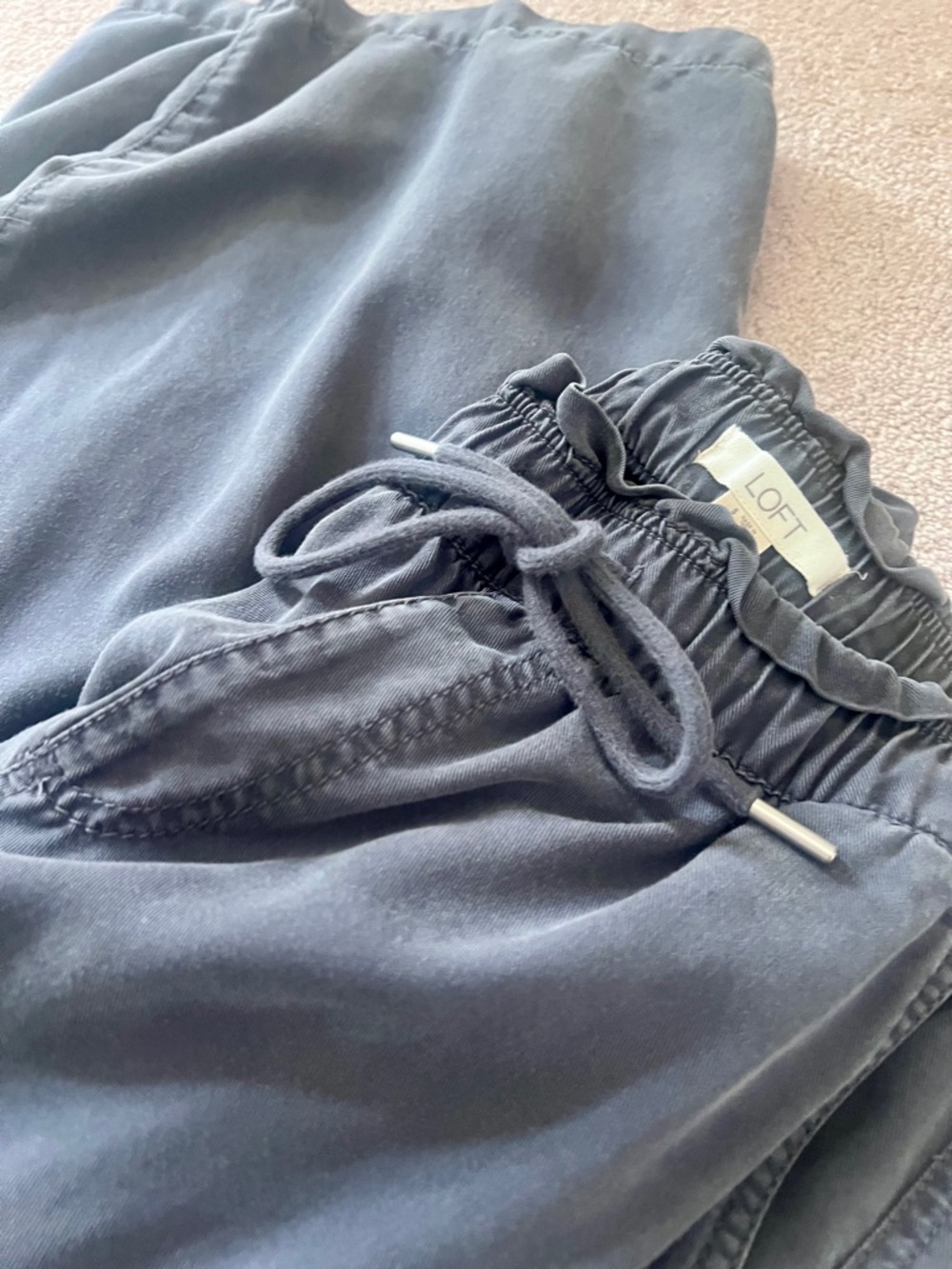 LOFT Navy Ruffle-Waist Pull-On Pants